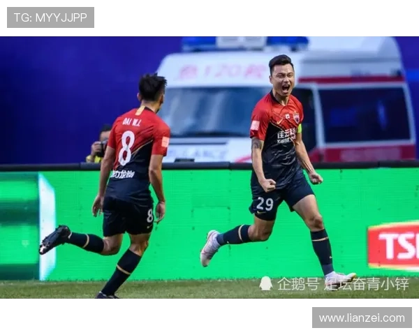 成都与广州排球队对决赛后分析速度表现与战术策略探讨 成都与广州排球队对决赛后分析速度表现与战术策略探讨